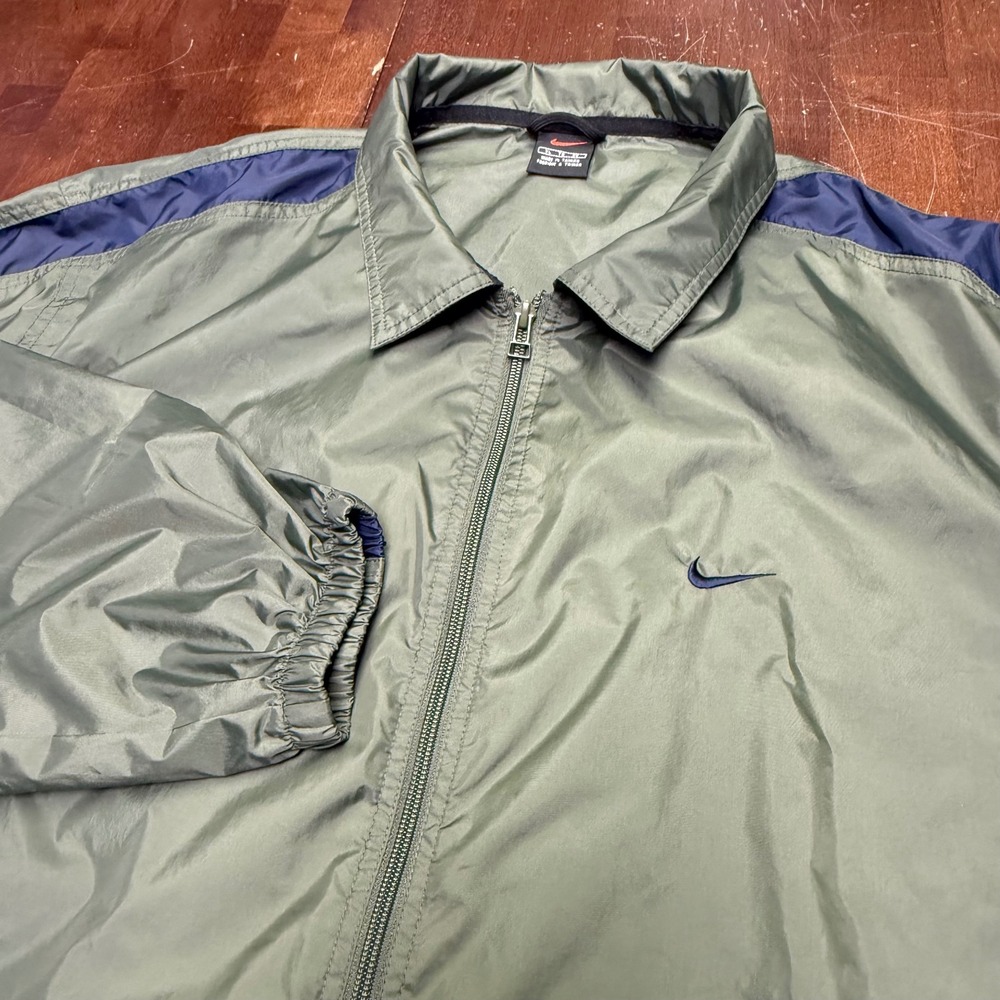 Vtg Nike Windbreaker Jacket Mens XL Olive Green Navy Full Zip Style lightweight